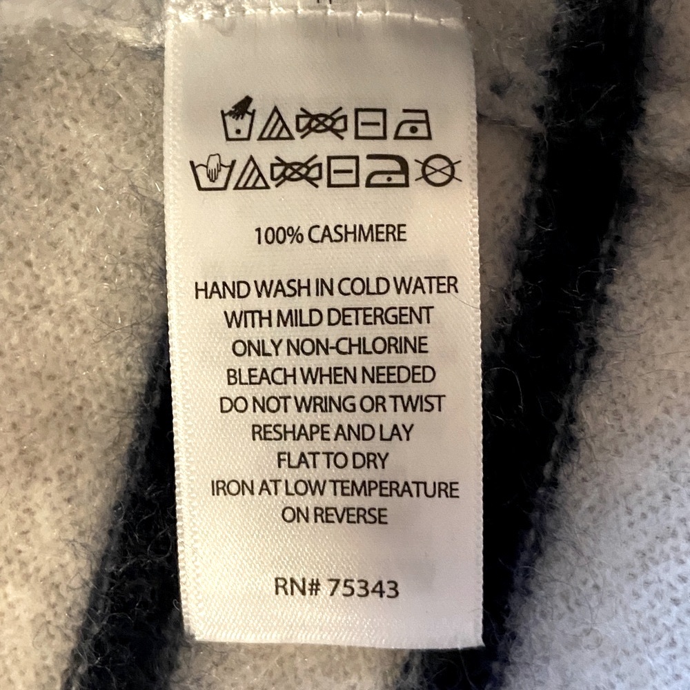 Rachel Zoe 100% Cashmere White and Navy Striped Sweater XL - Picture 9 of 14